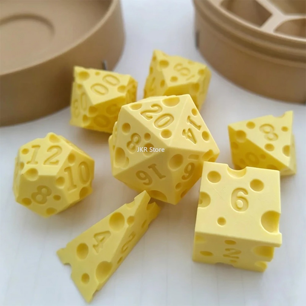 Cheese Shape Dice Box Ornament - огляд і ціна Party Games Kids And Adults